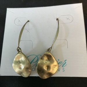 Contempo antique matte brass earrings.